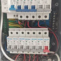 جوشکاری‌.برقکاری.ساخت پله‌ گرد.نورپردازی نما .لاین