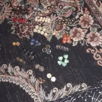 فروش دکمه همه رنگ بامدل های مختلفی