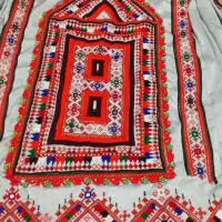 لباس همراه با روسری