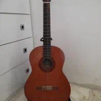 گیتار Yamaha C 40 اصلی