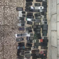 ۱۰۰عدد گوشی موبایل