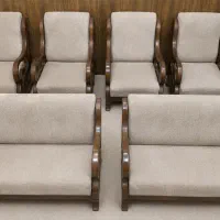 ست مبل ۶ نفره چوبی ۲ نفره + ۴ تک نفره همراه میز