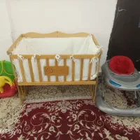 تخت کنار مادر تاب و رورک