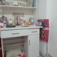 میزتحریر کاملا سالم