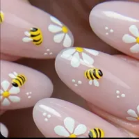 آموزش کاشت ناخن