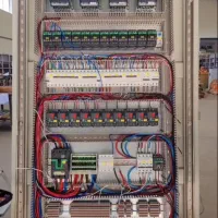 برقکار برق سنتی مهندس برق هوشمند ۰ تا۱۰۰