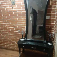 آینه کنسول شیک و ساده