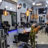 هنرجو با آموزش رایگان ویا وردست تازه کار
