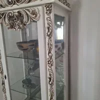 بوفه سفید