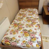 تخت چوبی درجه یک یک نفره باتشک خوشخواب طبی