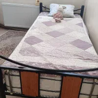 تخت تک نفره