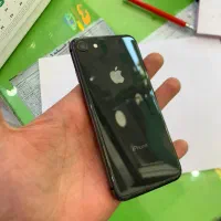 آیفون 8 بدون نقطه
