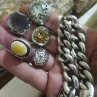 ۵ عدد انگشتر نقره به همراه یک عدد دستبند نقره