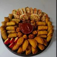 فینگر فود، سالاد ماکارونی، الویه، سمبوسه