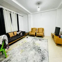 آپارتمان ۸۳متری /۲خواب/نورگیر
