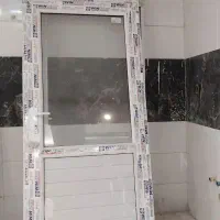 ، درب پی وی سی