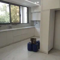 آپارتمان-330-متری-4-خوابه-اکازیون