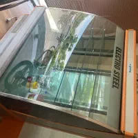 یخچال فروشگاهی کافه شیرینی سرا مناسب برای استفاده