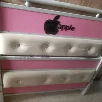 تخت یک نفره