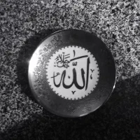 دیوارکوب طلایی