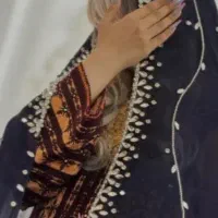 چادر و لباس نگین کاری میکنم...