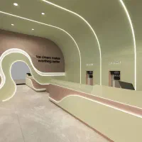 استخدام نیرو فروشندگی بستنی ( خانم )