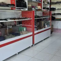 میز ویترین مغازه
