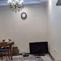 ۴۰ متر با پارکینگ.