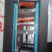 خدمات نرم افزاری و شبکه