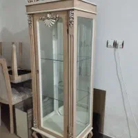 ویترین با چوب راش