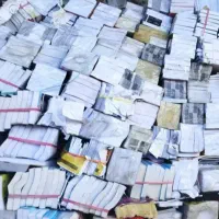 خرید و فروش کتاب و ماغذ باطله