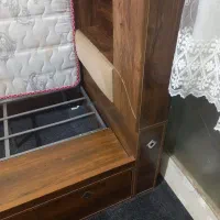 تختخواب یکی نیم نفره