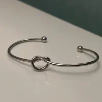 بنگل دستبند گره قلبی