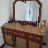 میز آرایش ام دی اف