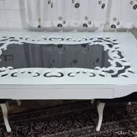 میز ناهارخوری خوری ۶ نفره با دوتا صندلی