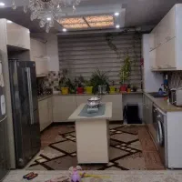 خیابان پیک  / ۱۰۰ متر / فول/ رو به نما/ کد ۳۱