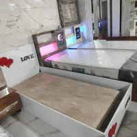 تخت لاو اسپرت