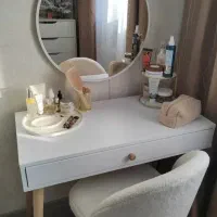 همکاری در سالن زیبایی