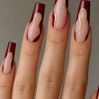 کاشت ناخن فقط ۱۹۰