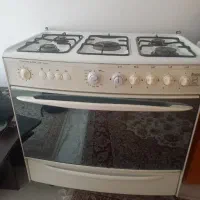 گاز پنج شعله تکنو فر دار سالم .