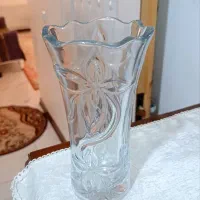 گلدون شیشه ی نو