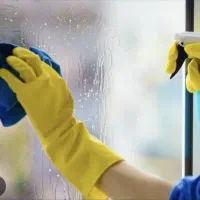 شرکت خدماتی نظافتی یاس سفید