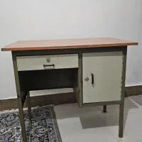 میز کار فلزی اداری کلاسیک - بسیار محکم و بادوام