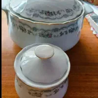 تعدادی وسایل خانه