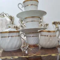 تعدادی ظرف