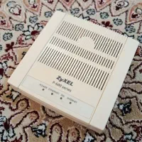 مودم اینترنت zyxel p-600
