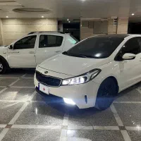 سراتو ۲۰۱۷ بدون رنگ خلیج