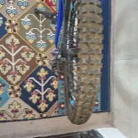 دوچرخه کاملا نو و تمیز