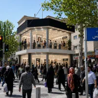 تجاری-مرکزشهر-بر-تقاطع