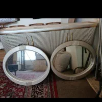 کنسول با دو آینه گرد